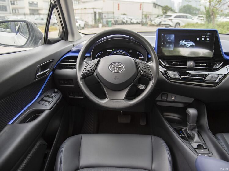 Toyota C-HR Hybrid 2023